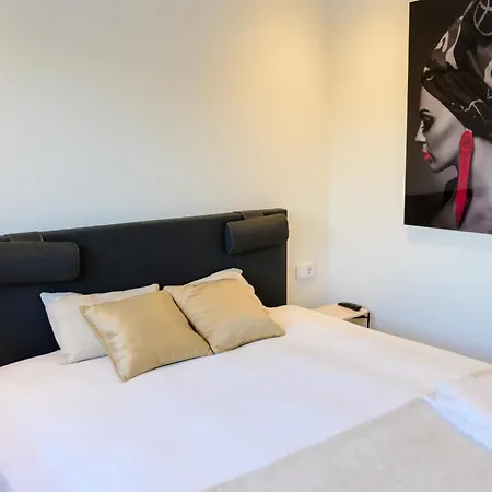 Beautiful West Facing 2-bedroom In The Prestigous Higueron West *